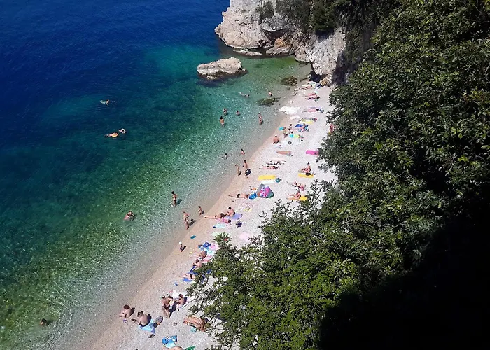 With Parking Space - 24396 Lejlighed *